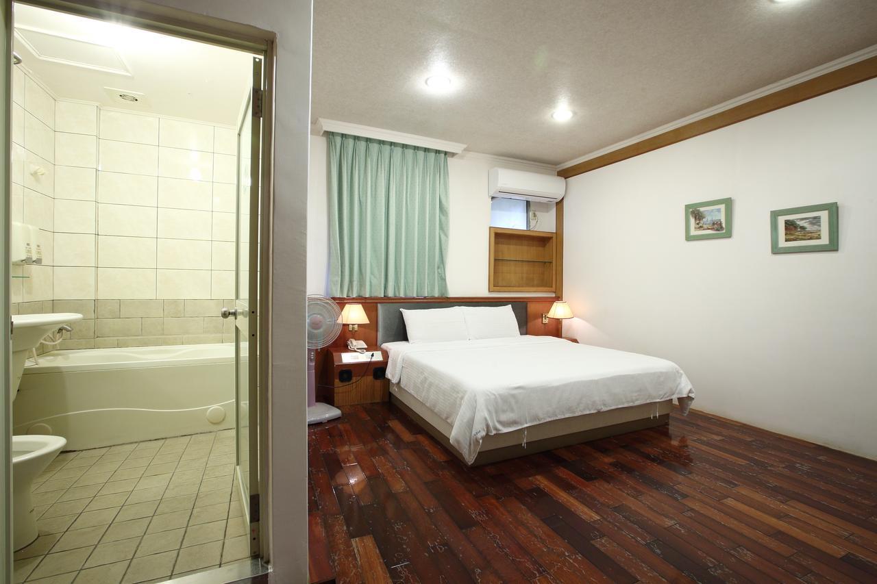 Long Shan Hotel 자오시 외부 사진