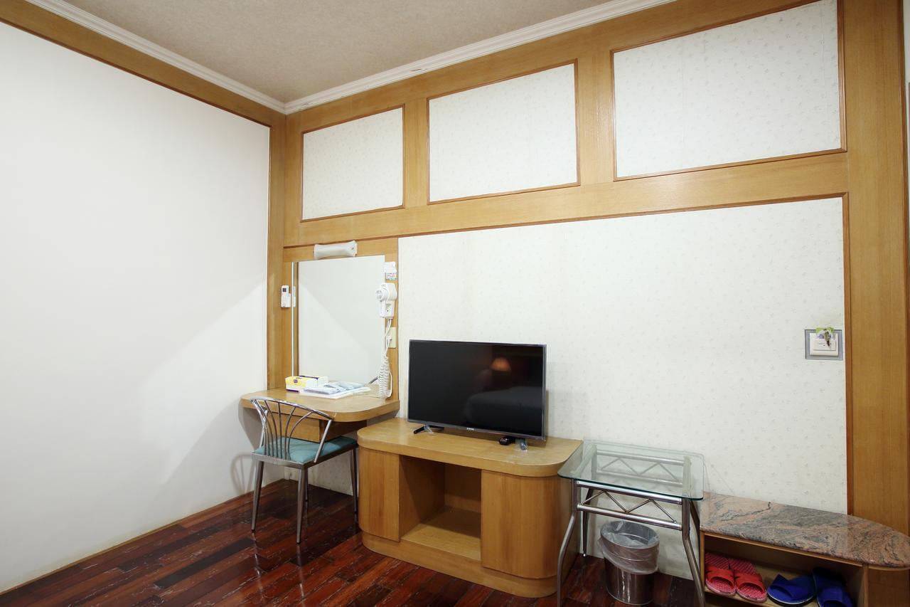 Long Shan Hotel 자오시 외부 사진